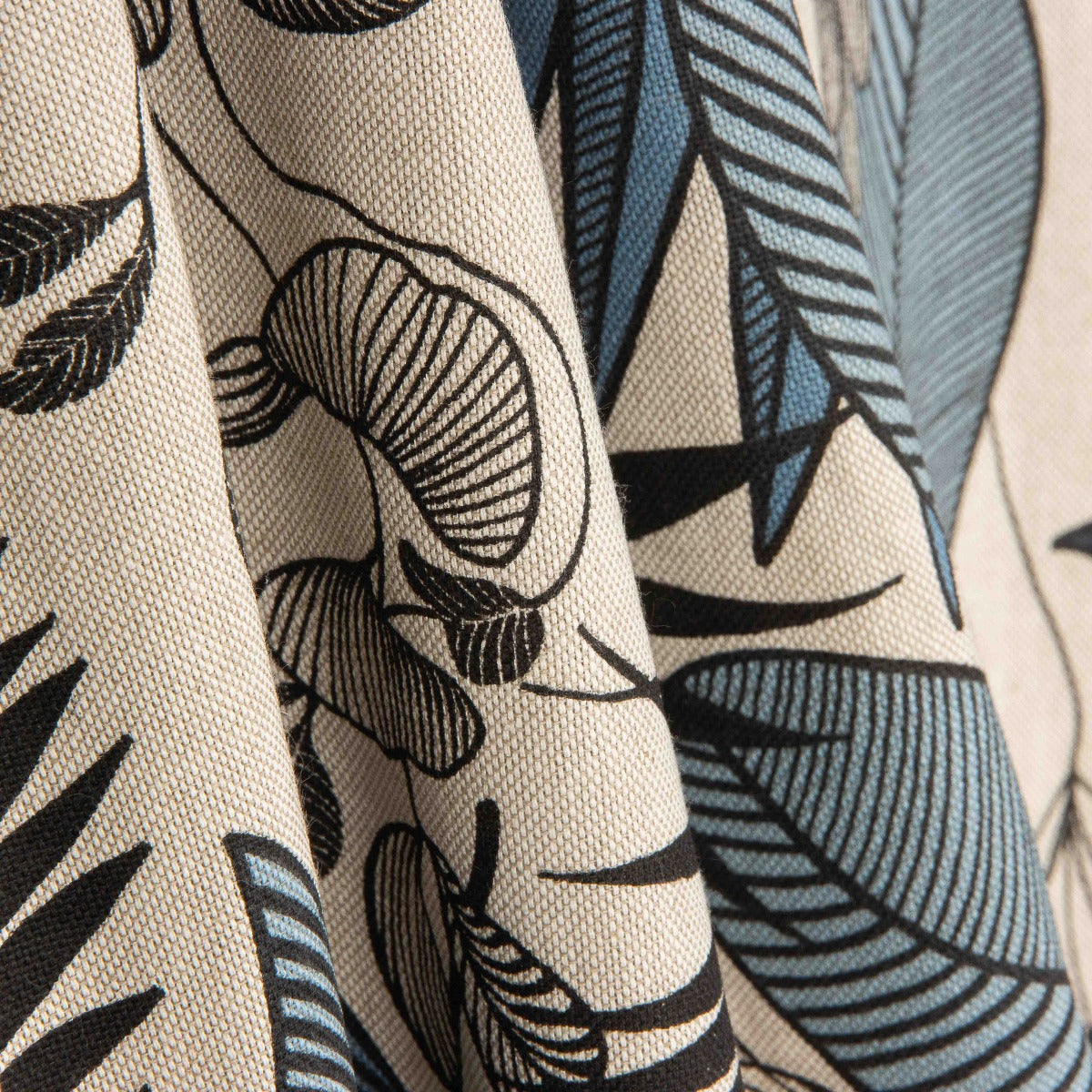 Toile Culla imprimée de fleurs marron - Ribes y Casals