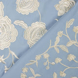 Châle brodé en crème Tencel Light Blue - Ribes y Casals