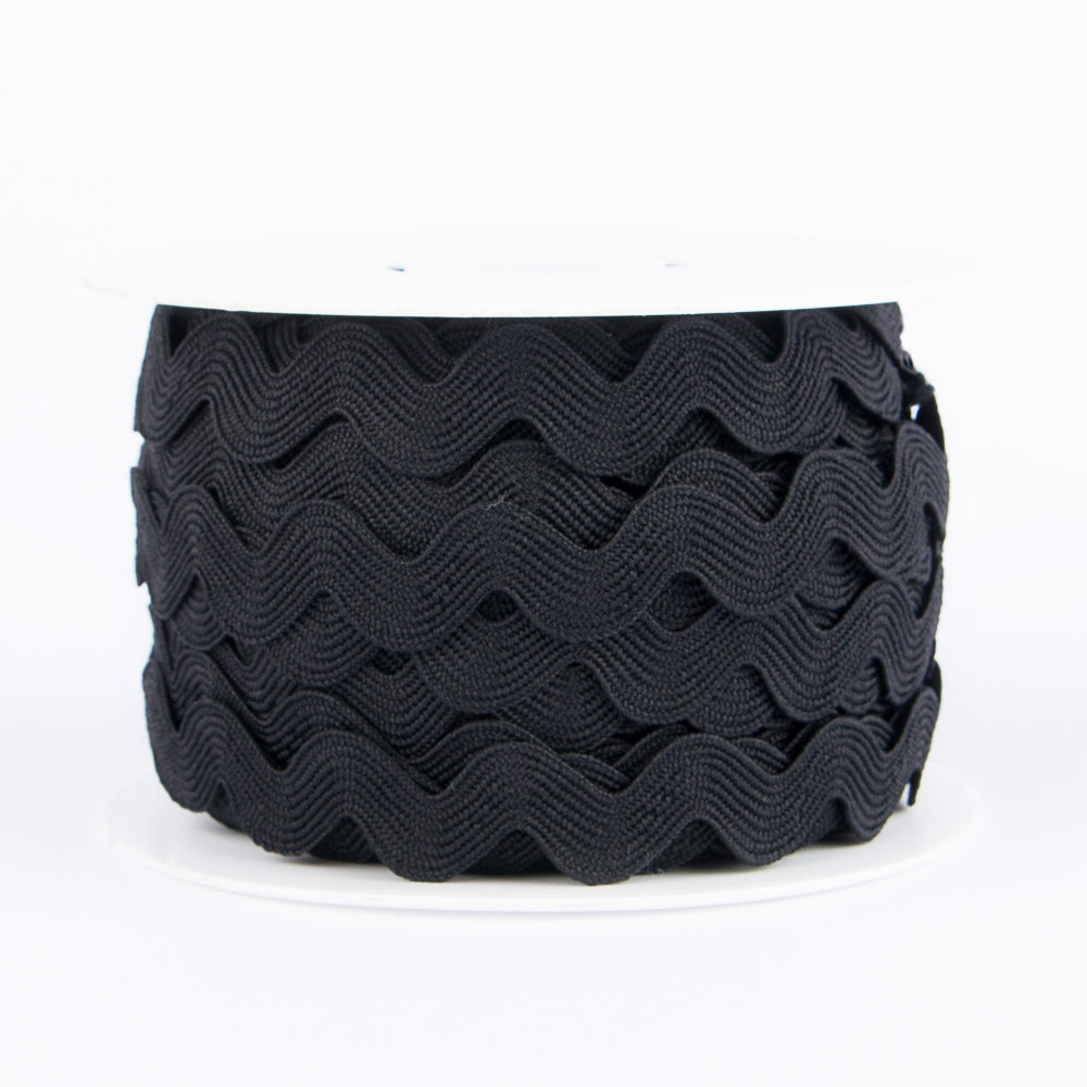 Serpentine Noir - Ribes y Casals