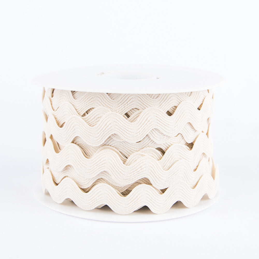 Serpentine Beige - Ribes y Casals