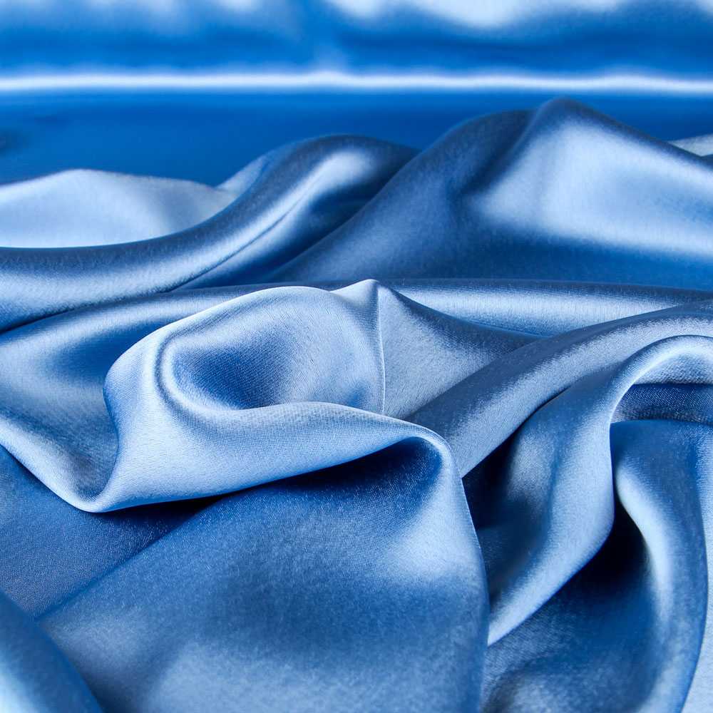 Retal Otomán Satén de Triacetato Azul Cielo 80x145 cm - Ribes y Casals