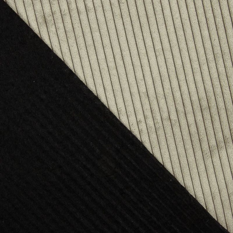 Confection d&#39;un lot de Coussins Velours côtelé - Ribes y Casals