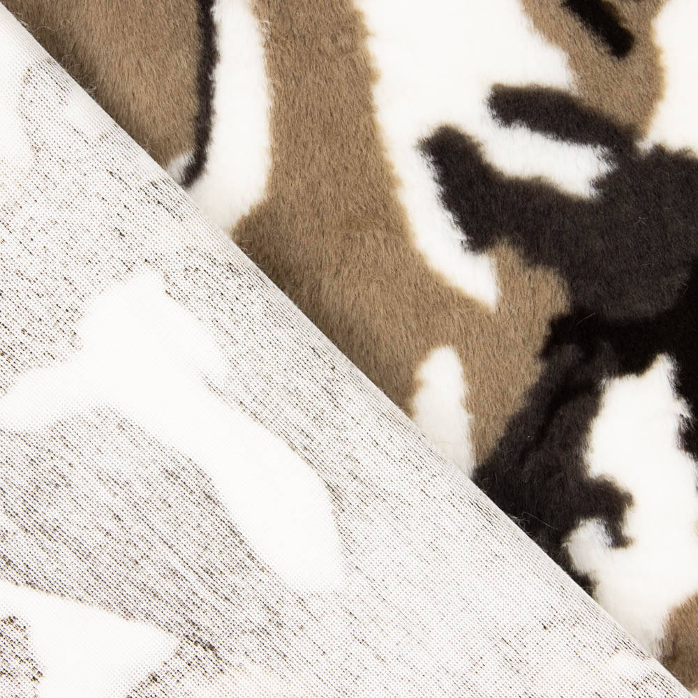 Cheveux courts mimétiques - Ribes y Casals