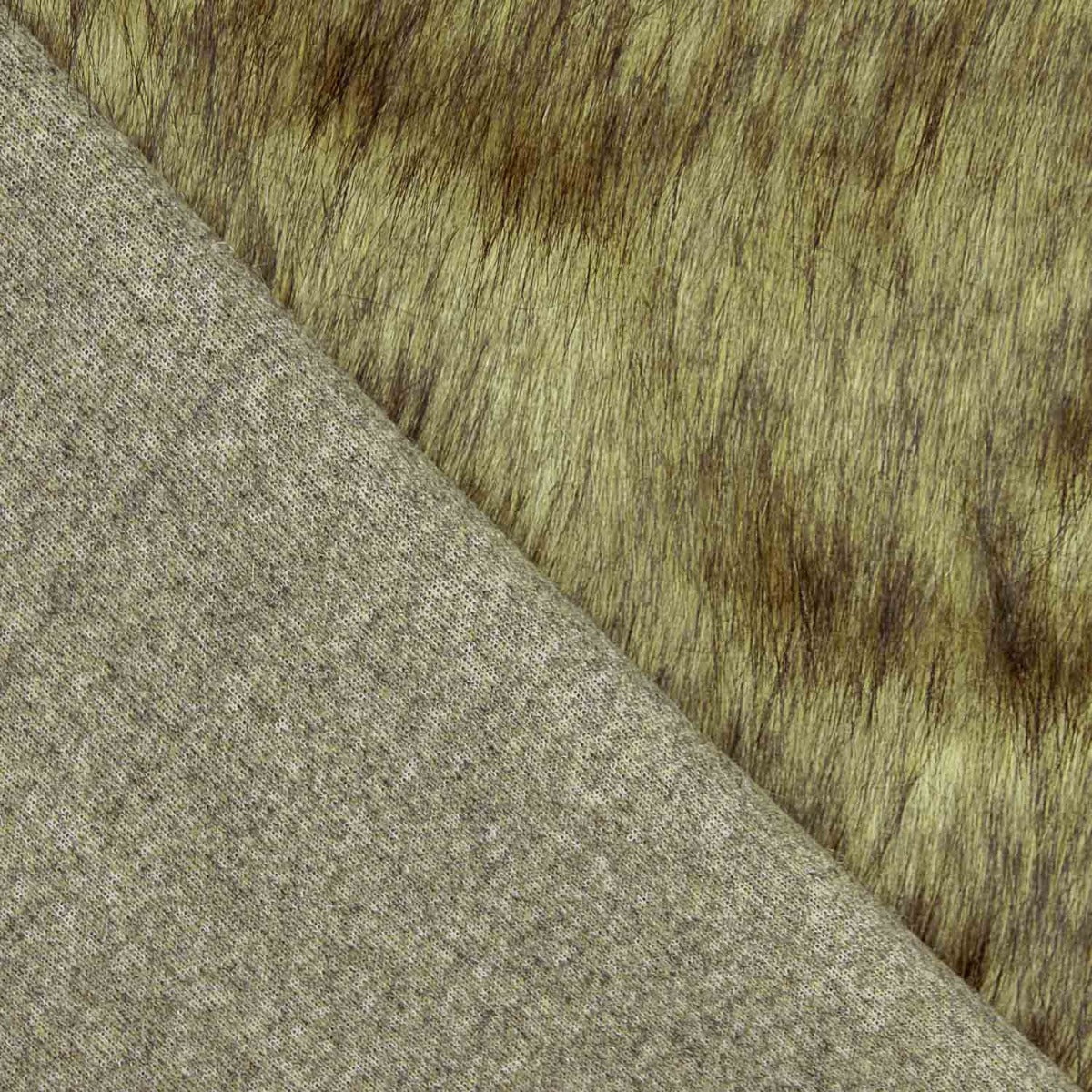 Fourrure Longue Loup - Ribes y Casals