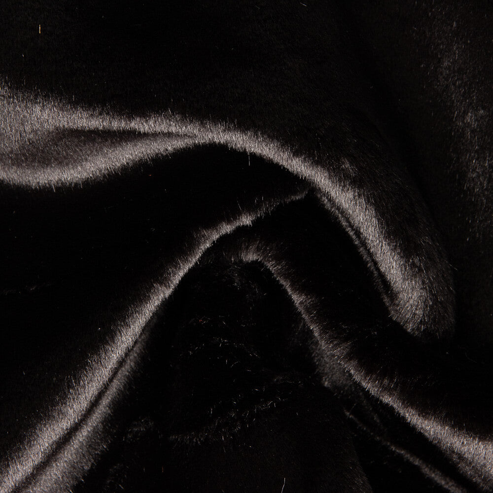 Pelo corto sintético Negro - Ribes y Casals