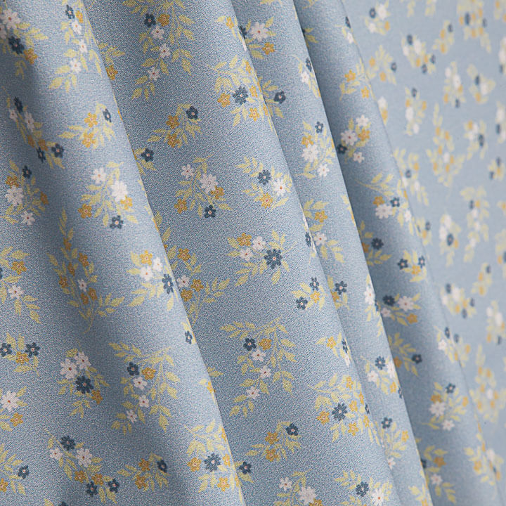 Percale imprimée « Dulce Pradera » bleue - Ribes y Casals