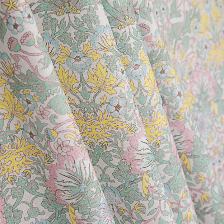 Percale imprimée « Jardin de Versailles » vert pastel aquatique - Ribes y Casals
