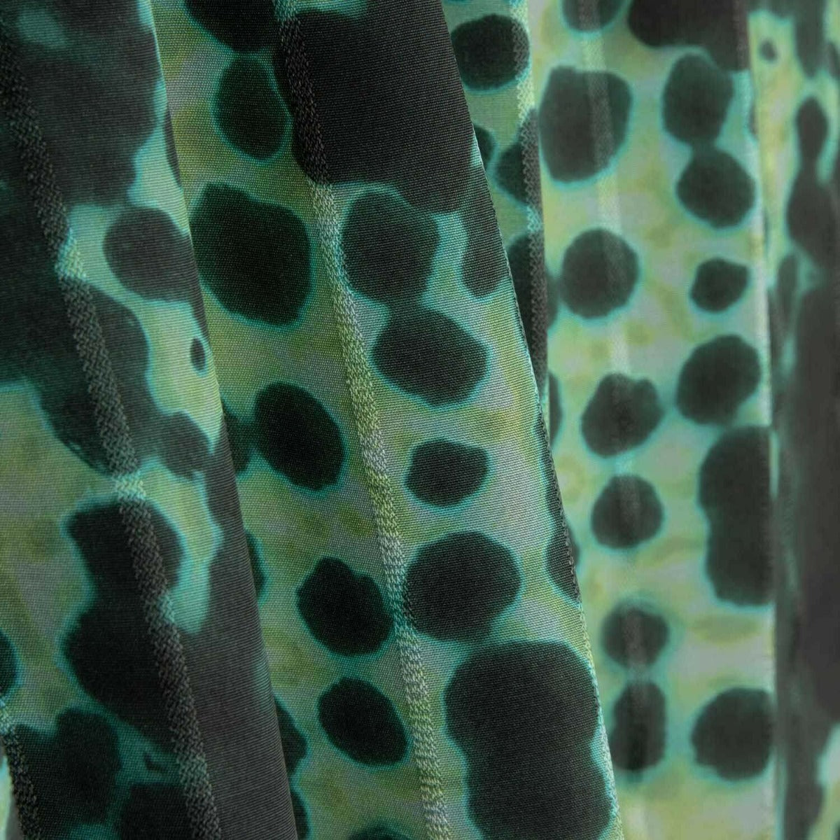 Viscose Midnight Jungle - Ribes y Casals