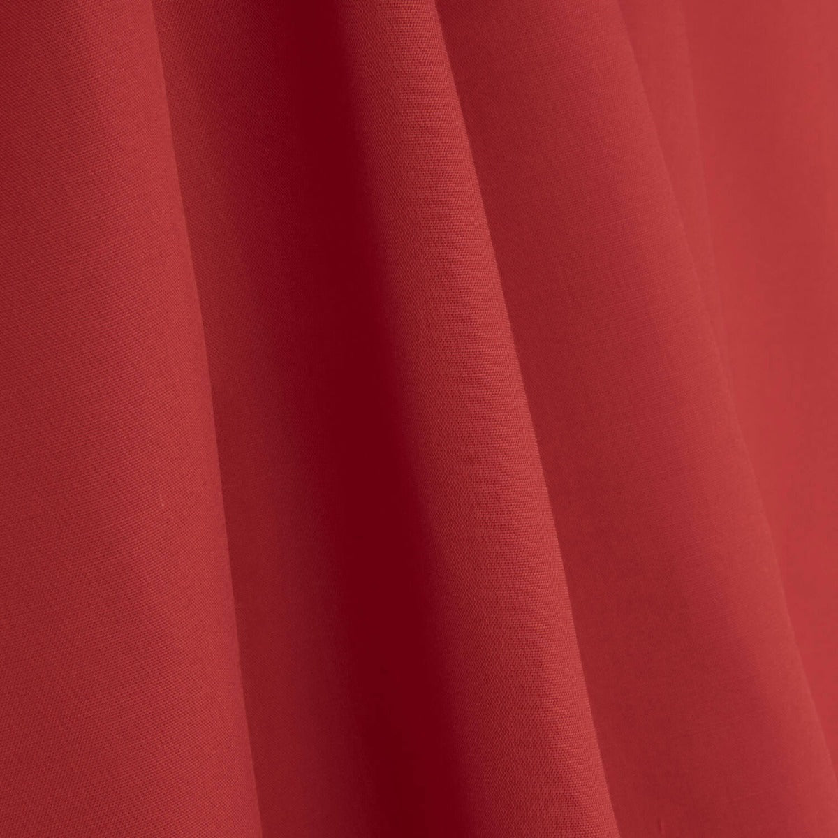 Popeline de base polyester/coton rouge - Ribes y Casals