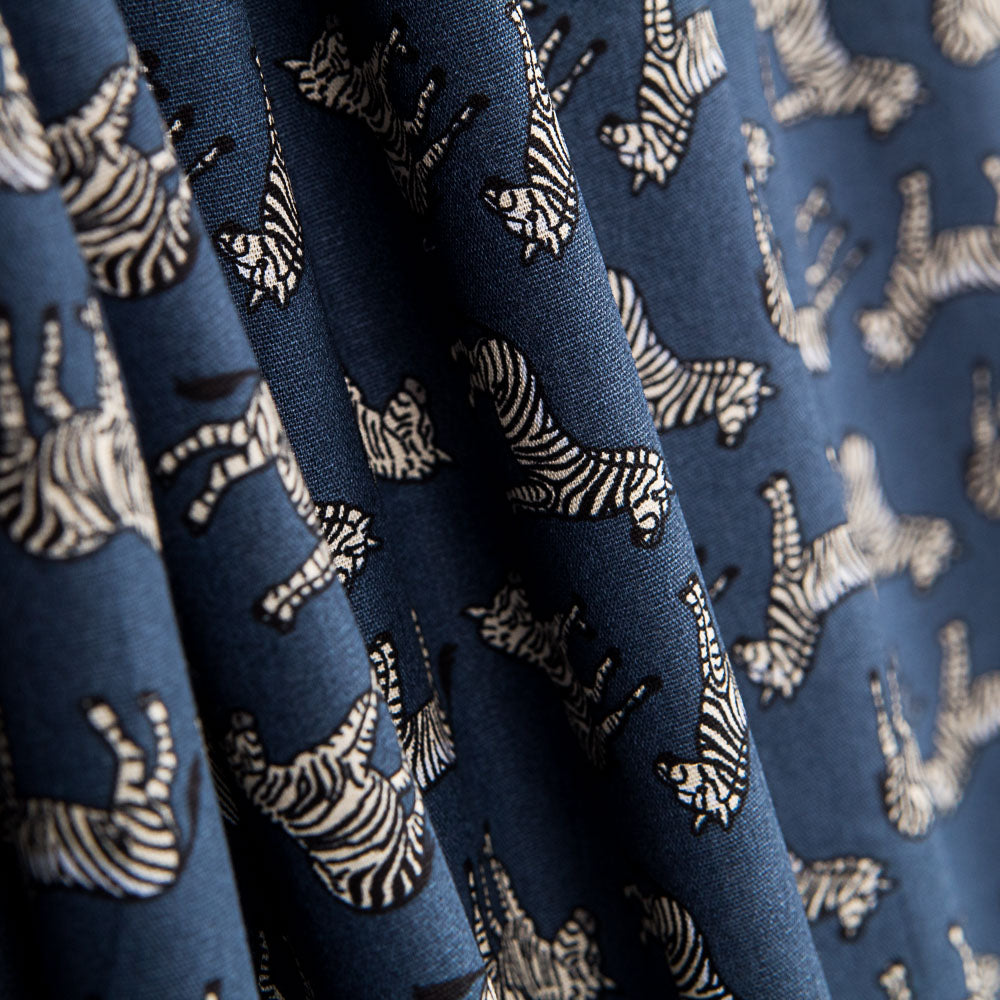 Retal Popelín Cebras Azul 90x145 cm - Ribes y Casals