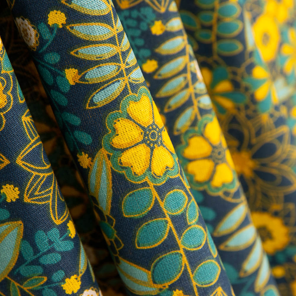 Coton imprimé fleur de lys bleu - Ribes y Casals