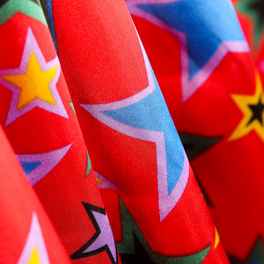 Carnaval En Satin Rouge Étoiles - Ribes y Casals