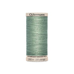 Fil à matelasser et patchwork Gütermann 200 m vert pâle 8816 - Ribes y Casals