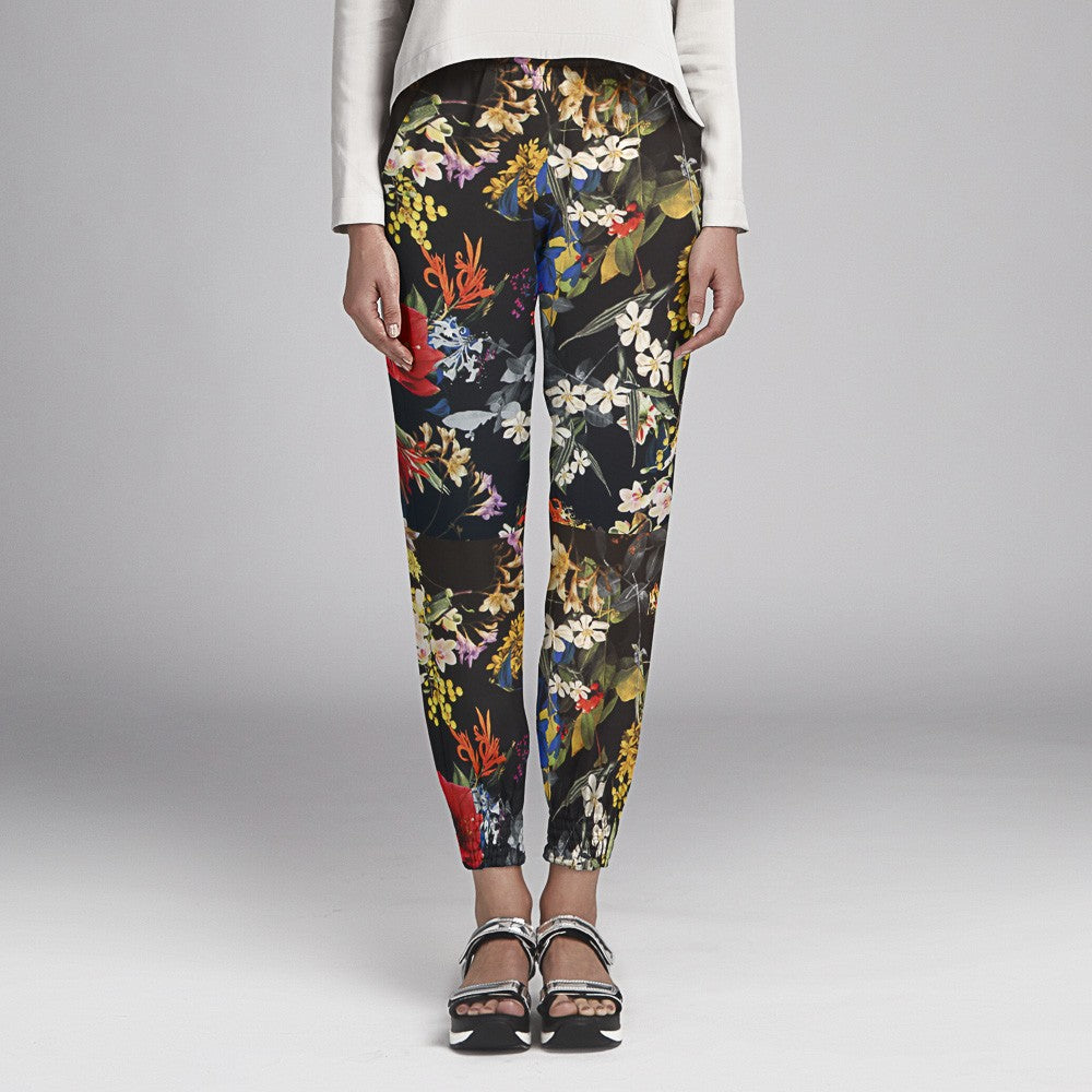 Sergé Stretch Fleurs Sauvages Noir - Ribes y Casals