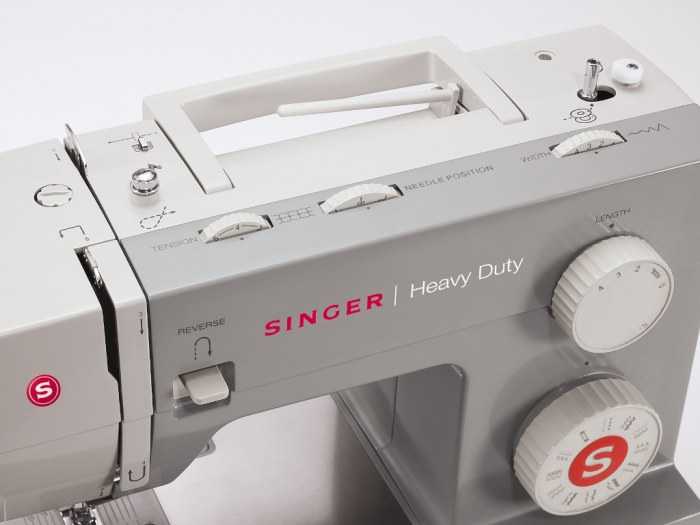 Singer Heavy Duty 4411 - Ribes y Casals