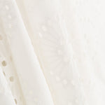 Tissu Broderie Suisse Maxi Fleurs Blanc - Ribes y Casals