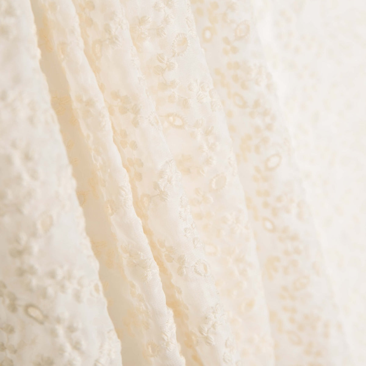 Gaze Polyester Broderie Fleur Ecru - Ribes y Casals