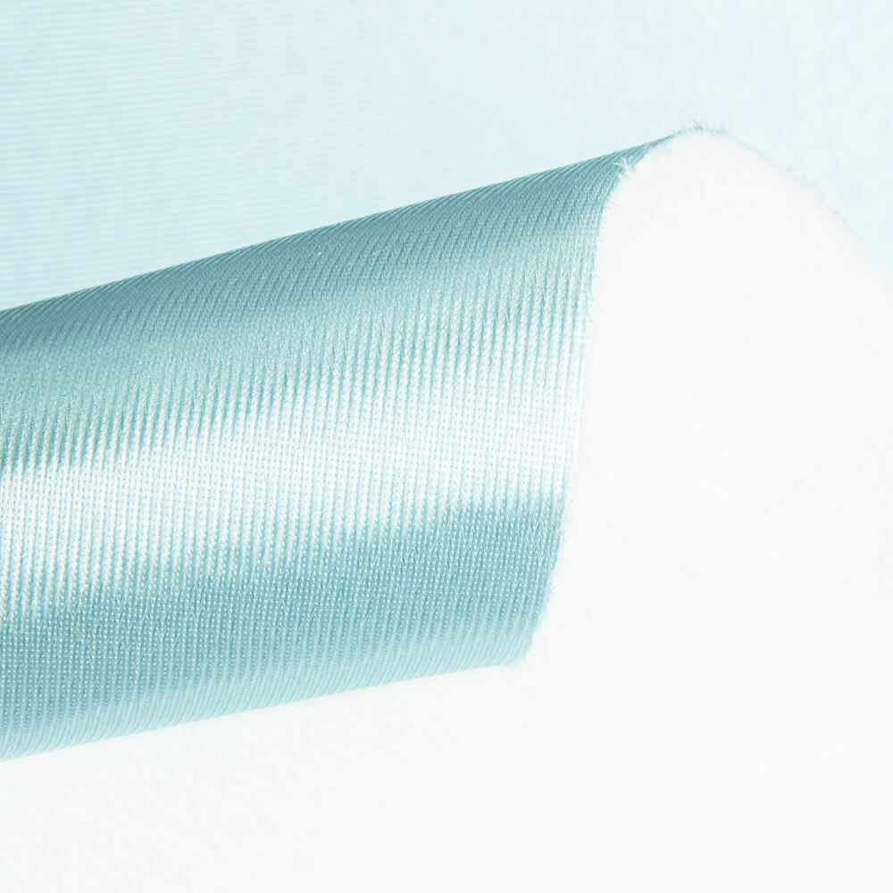 Tissu Foamé Satinette Bleu Ciel - Ribes y Casals