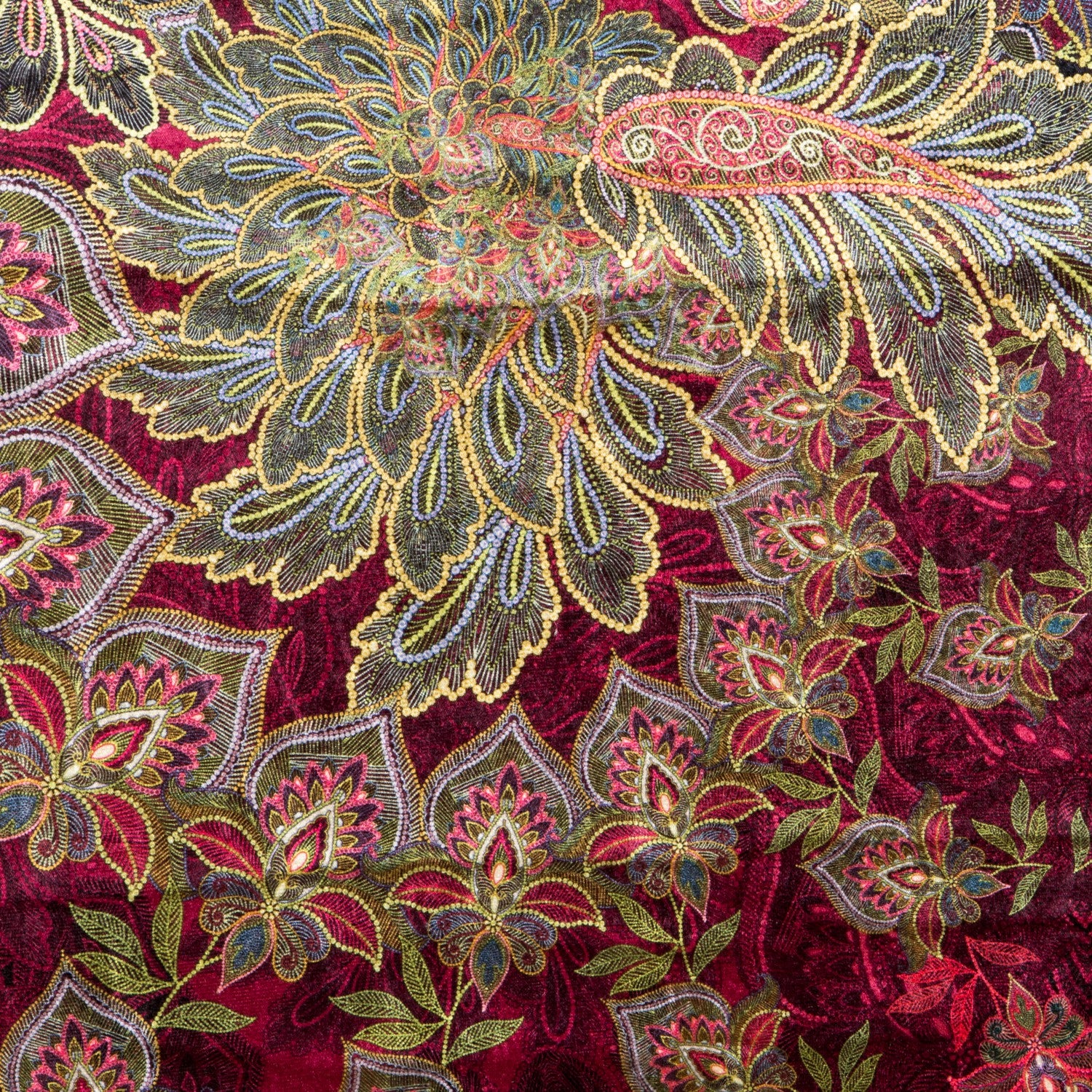 Velvet Mandala Garnet - Ribes y Casals