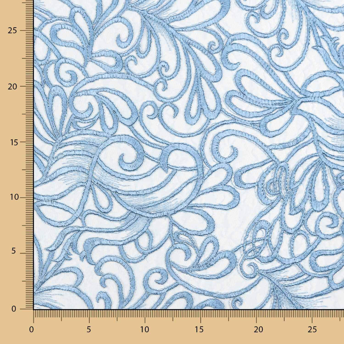 Tulle Broderie Géométrique Bleu Denim - Ribes y Casals