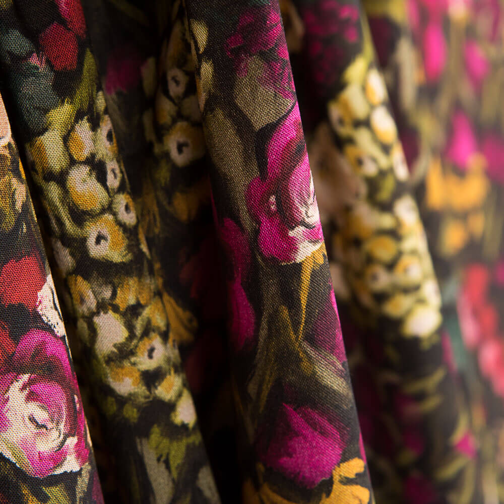 Viscose Imprimée Peinture Fleur Noir - Ribes y Casals