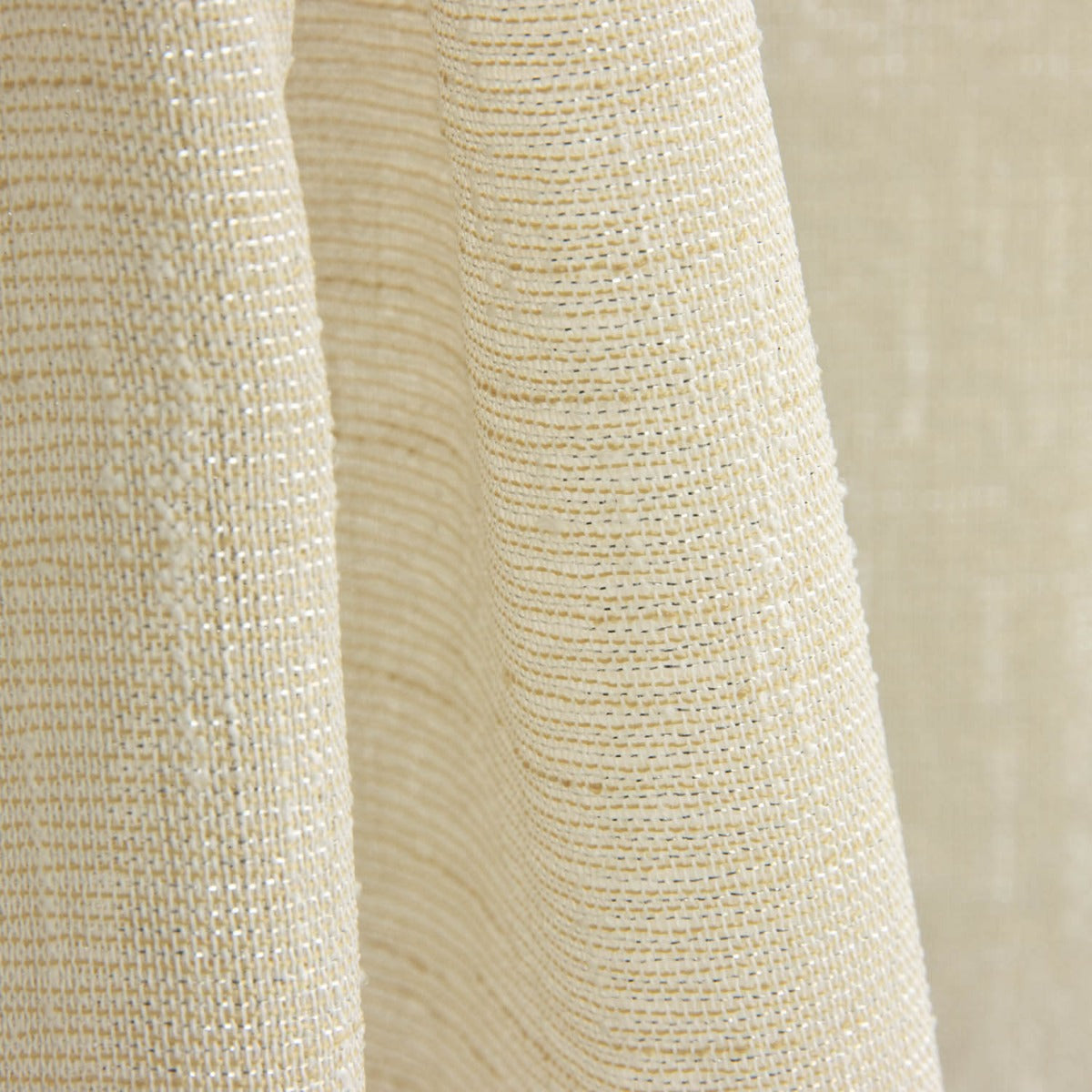 Rideau en filet beige avec lurex argenté - Ribes y Casals