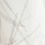 Visillo Bordado Trazos Topo - Ribes y Casals